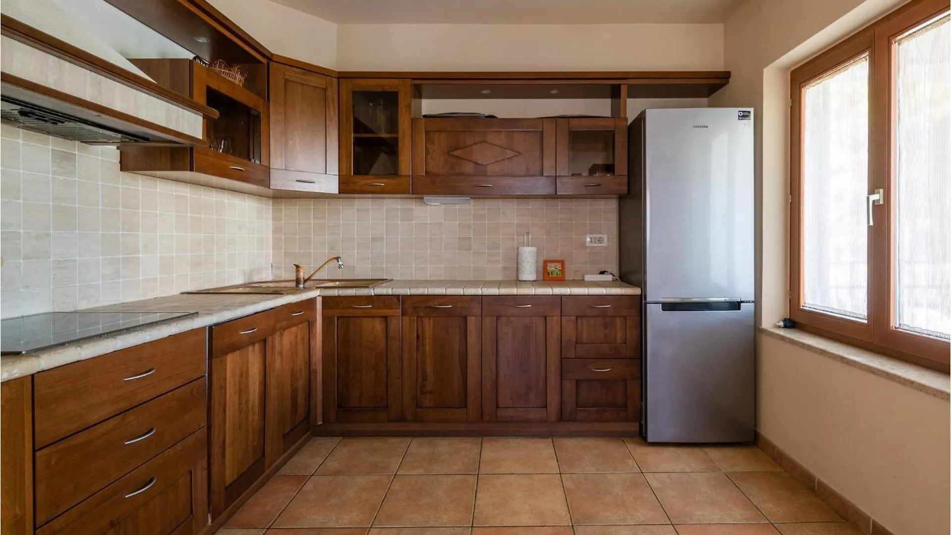度假居 4 Bedroom Amazing Home In 弗尔萨尔