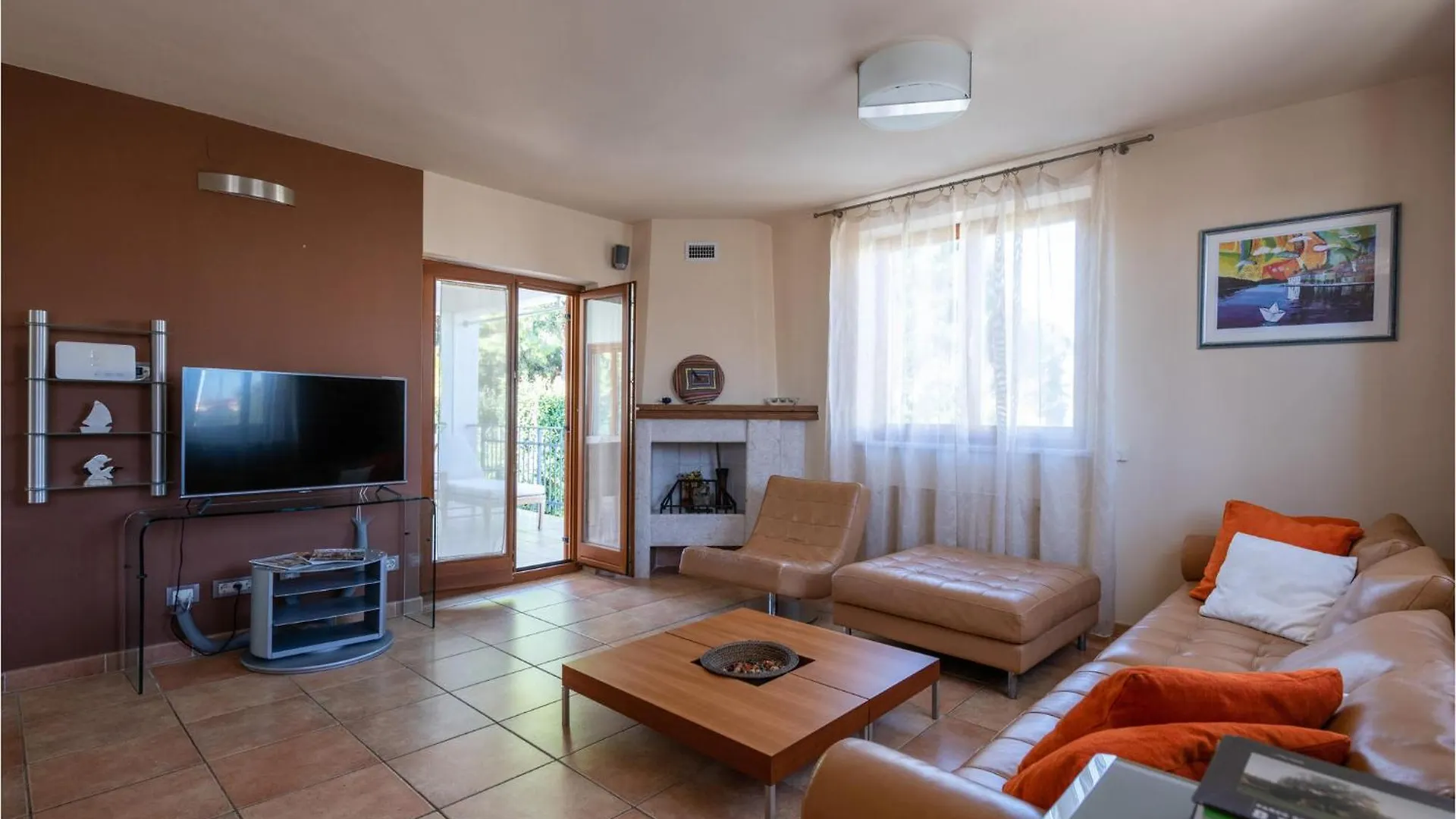 度假居 4 Bedroom Amazing Home In 弗尔萨尔