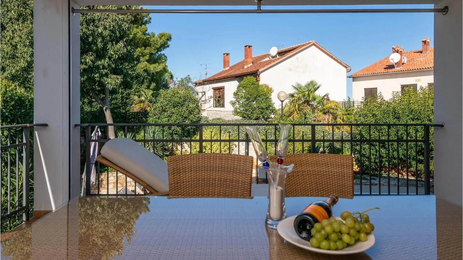 4 Bedroom Amazing Home In فيرسار 0*,